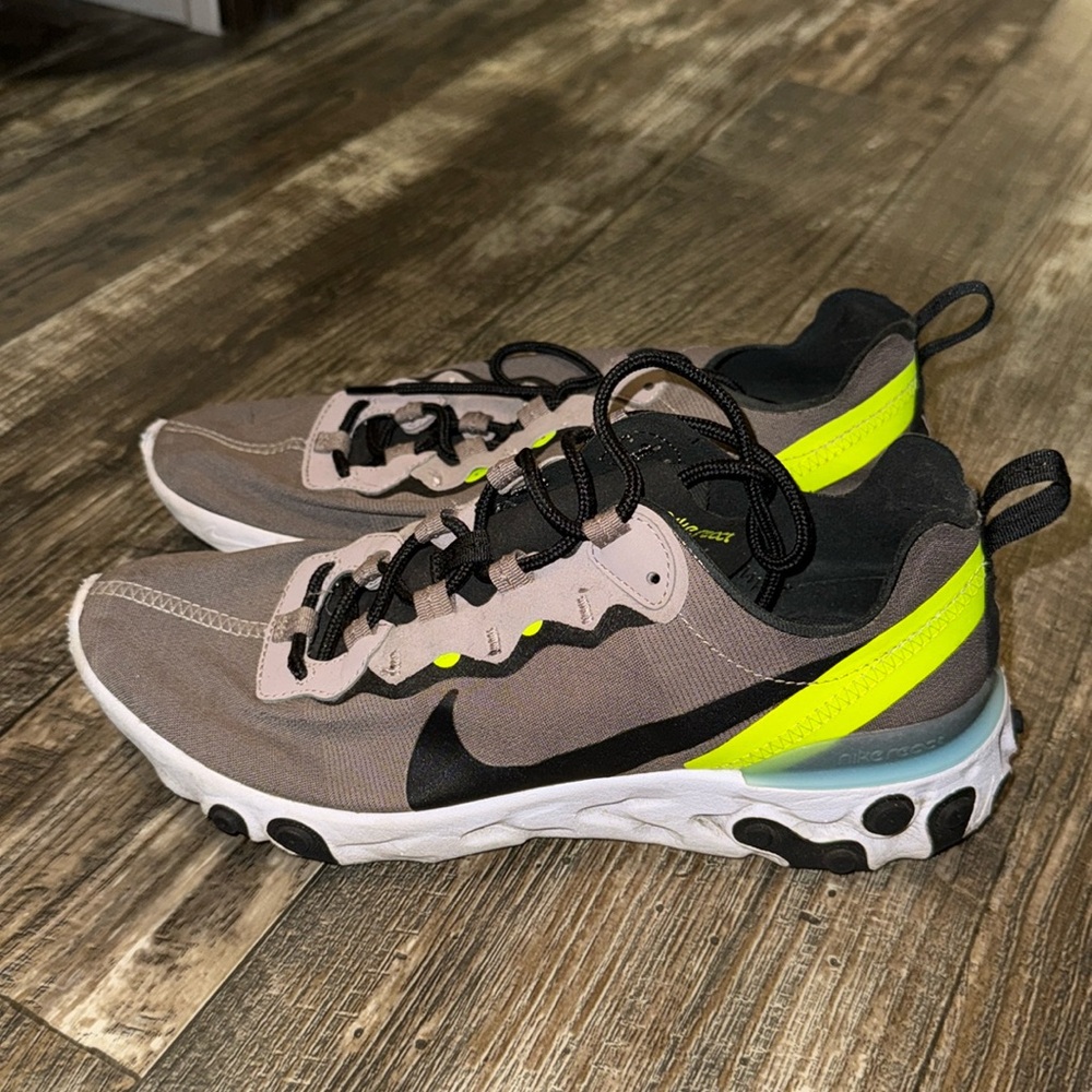 Nike React Element 55 Premium Pumice Black Womens 7.5 Running Shoes
